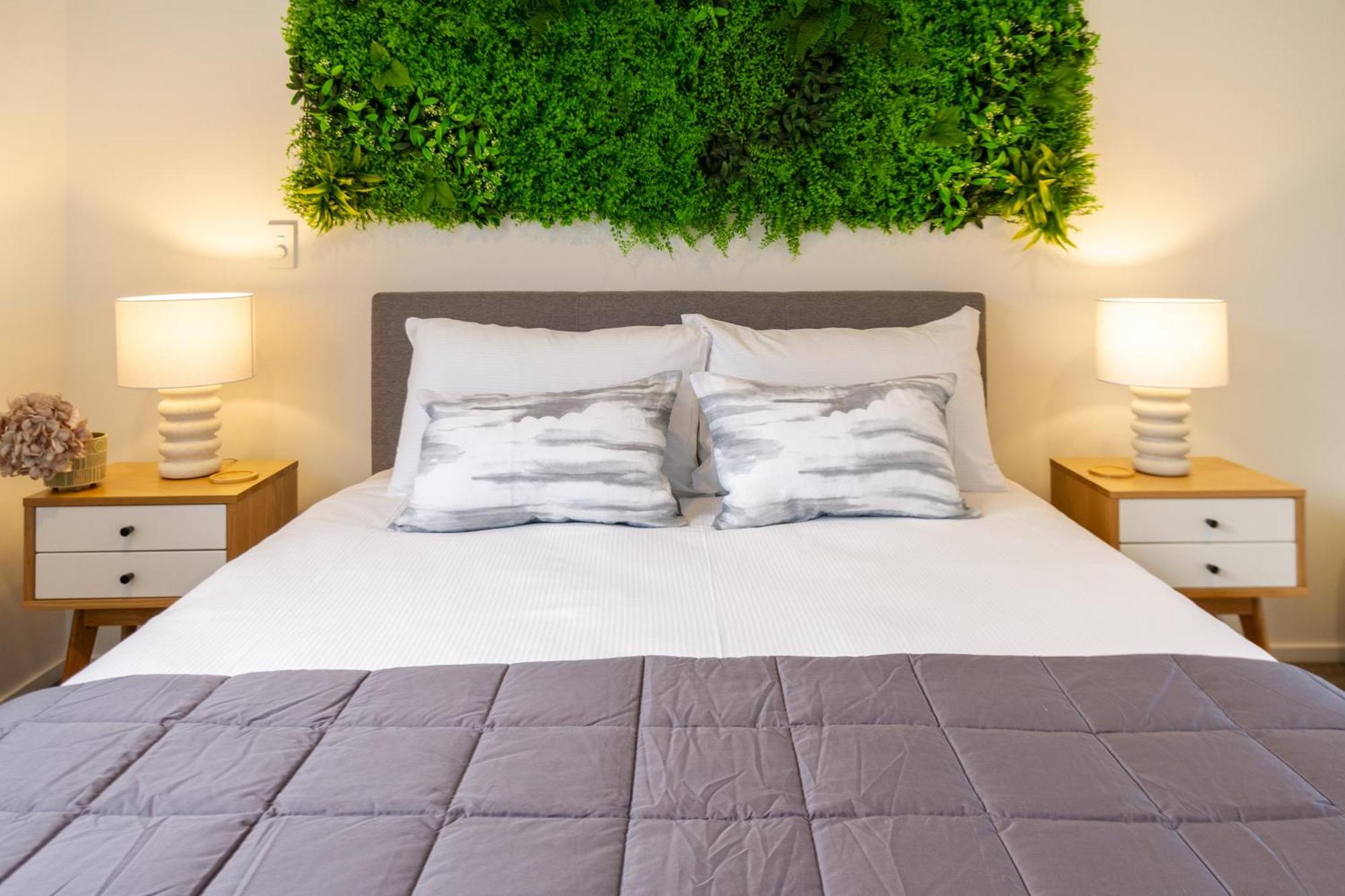 Cashel Street Hideaway 2 Bed 2 Bath Apartment ไครสต์เชิร์ช ภายนอก รูปภาพ